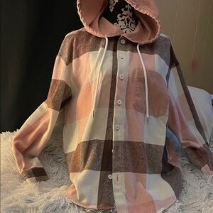 SHEIN Plaid Button Down Shirt with corduroy back Hood - Pink and Brown